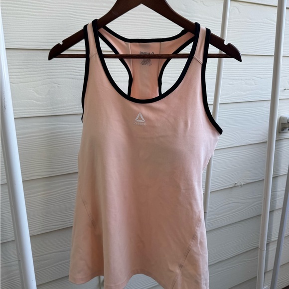 Reebok Workout Tank - Picture 3 of 7